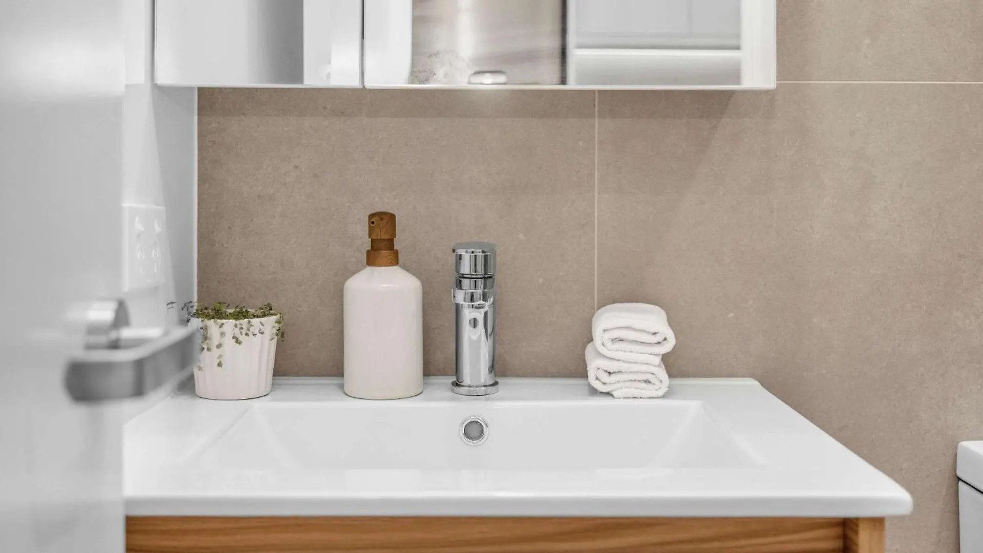 The Courtenay Chic Retreat 1Br Apartment Wellington New Zealand